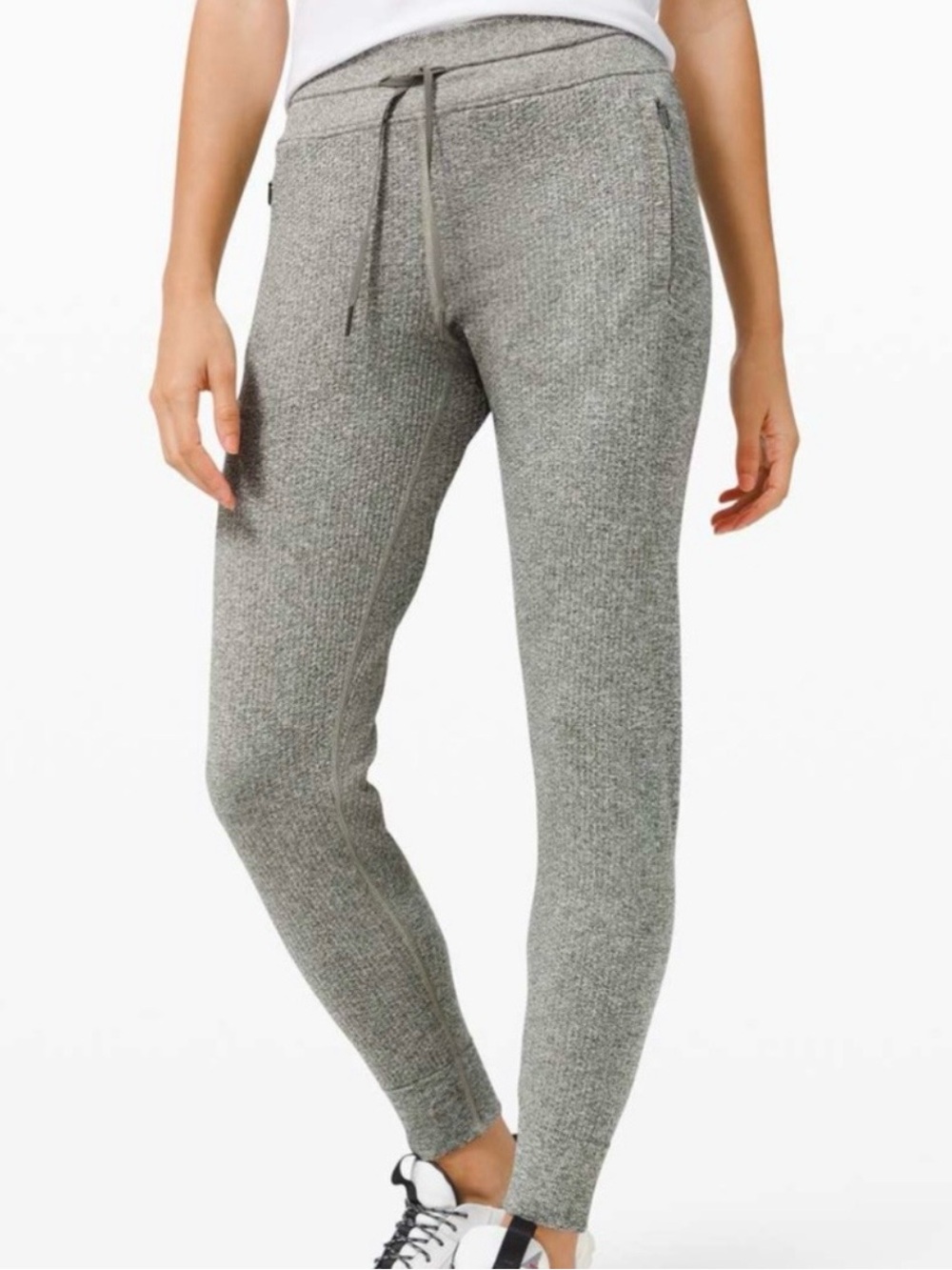 Lululemon Engineered Warmth Jogger Grey Sage / White Size 8